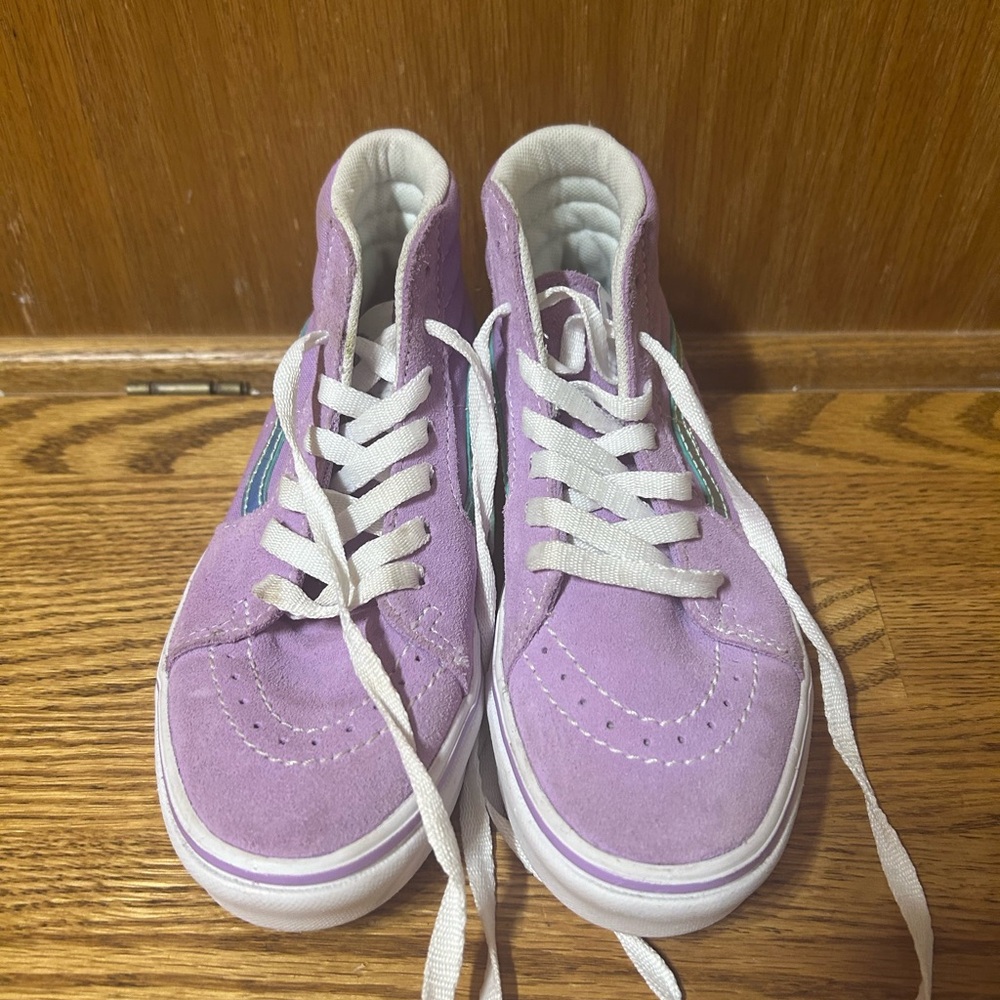 Vans Purple High-Top Sneakers with Classic Design
